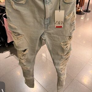 Zara ripped jeans size men’s 30-32